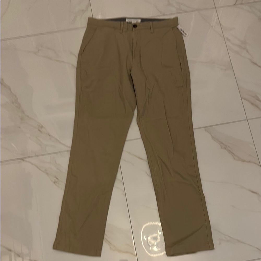 Men's Khaki Pants Athletic Fit